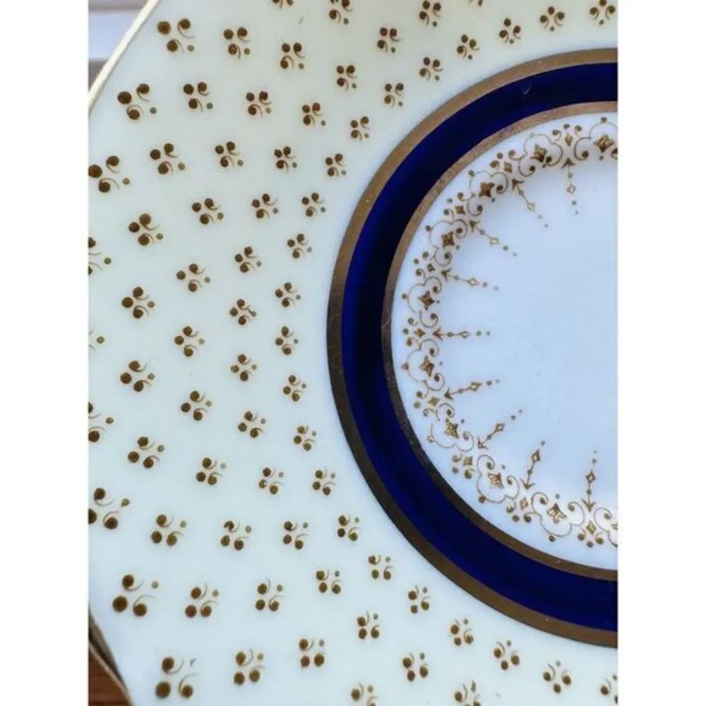 Paragon By Appt. China Potters To HM Queen Elizabeth England‎ 4 Saucers Only 5